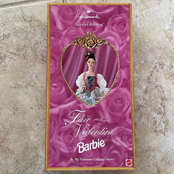1997 Fair Valentine Barbie - Picture 4 of 7